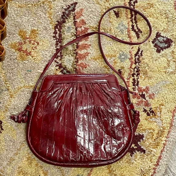 Vintage 1980s Burgundy Red Eel Leather Crossbody Bag - Picture 3 of 14